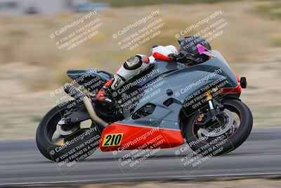 media/Jan-14-2023-SoCal Trackdays (Sat) [[497694156f]]/Turn 4 Set 2 (1030am)/